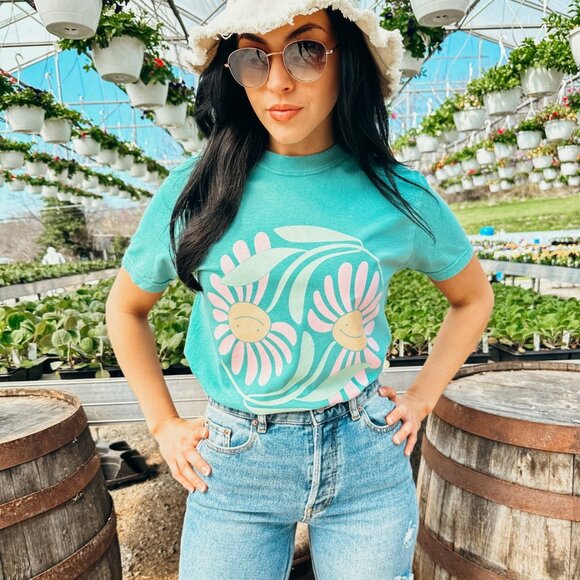 Smiling Flowers Shirt, Groovy Floral Tee, Perfect Spring Tee, Colorful Summer - Picture 1 of 4